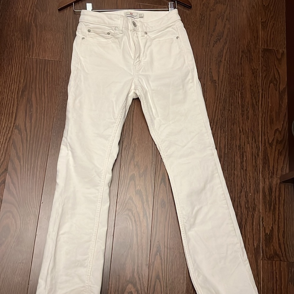 Vineyard Vines White Corduroy  Pants Size 24 inch waist